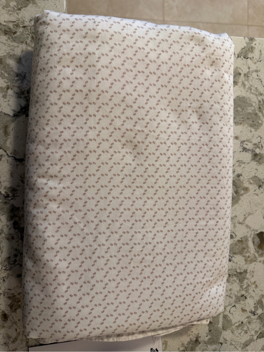 Vera Wang king flat sheet with Subtle Taupe Dot Print